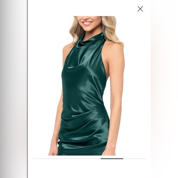 Blondie Nites
Juniors' Satin Open-Back Halter Dress - Picture 5 of 8